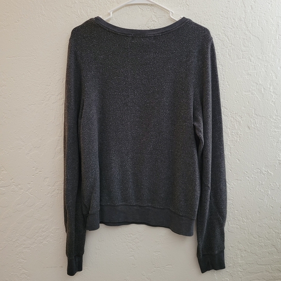 Wildfox Pullover Size Medium - Picture 2 of 5